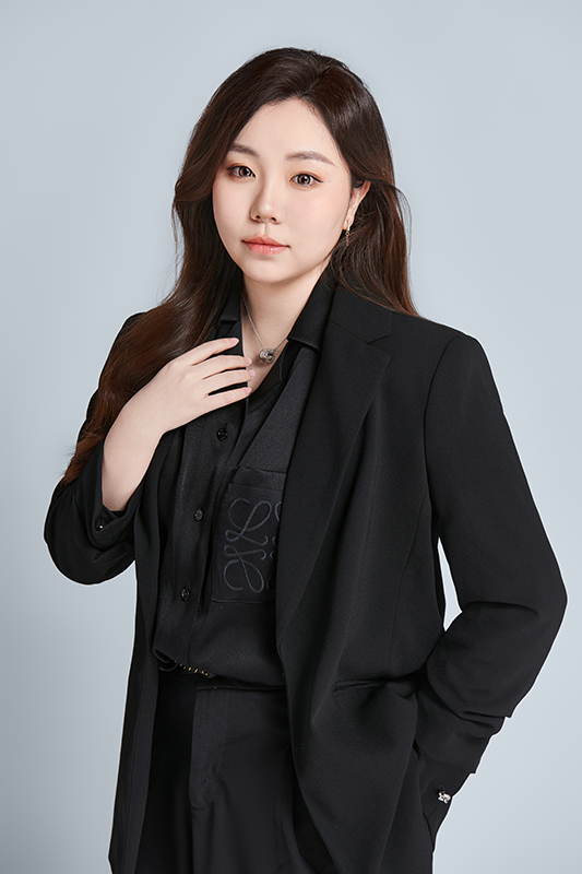 江瑶 - 数字化总监（Digital Director）